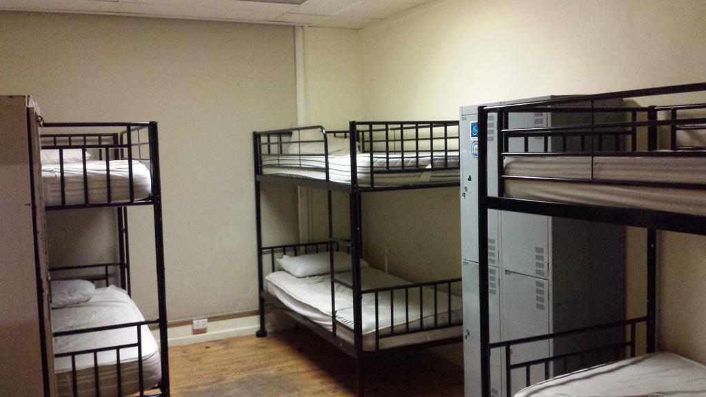 The Melbourne Connection Travellers Hostel Δωμάτιο φωτογραφία