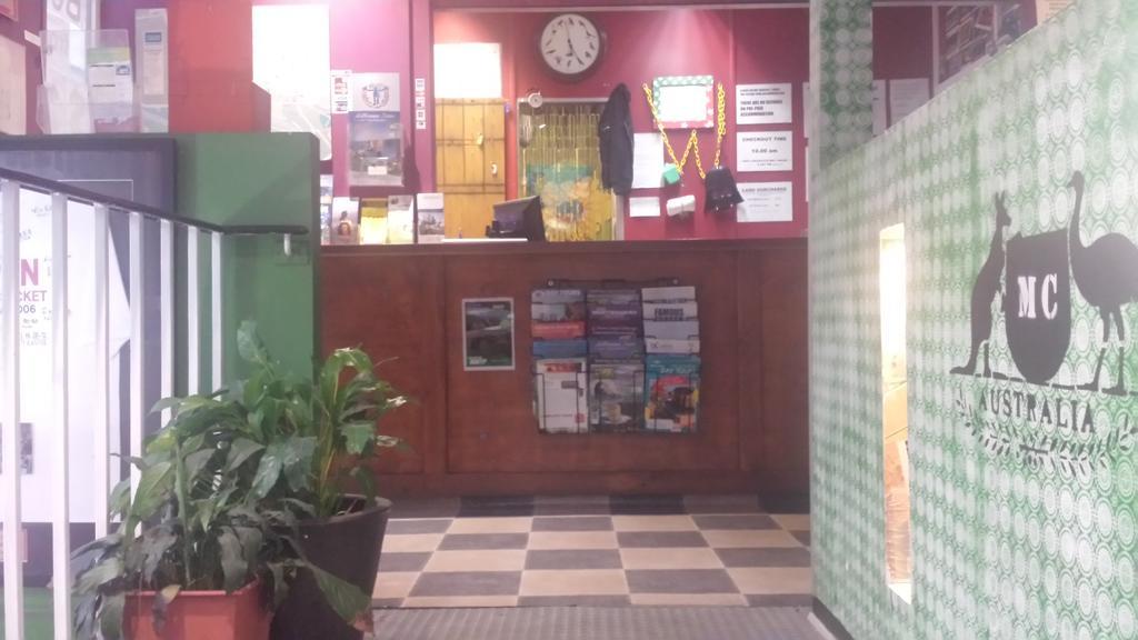The Melbourne Connection Travellers Hostel Εξωτερικό φωτογραφία
